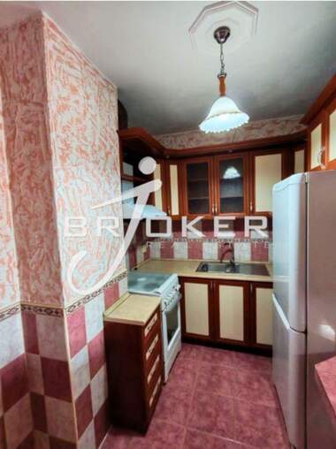 Închiriere - Apartament în Văzrojdenți,  Kărdjali