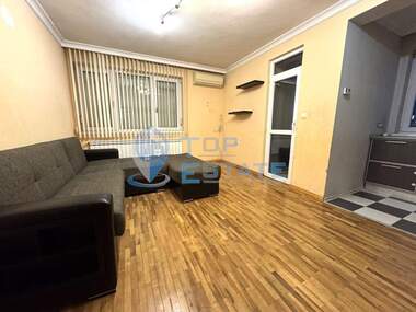 For sale - Apartment in Koliu Ficheto,  Veliko Tarnovo