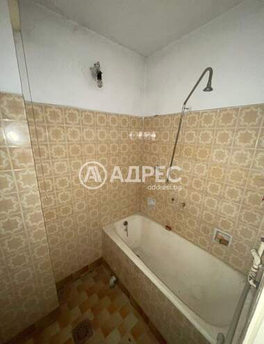 For sale - Apartment in Buzludja,  Veliko Tarnovo