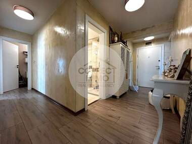 Vânzare - Apartament în Nesebăr,  Burgas