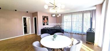 Vânzare - Apartament în Kărșiaka,  Plovdiv