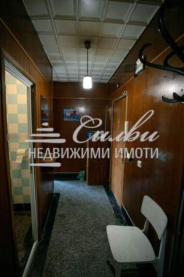 Închiriere - Apartament în Dobrudjanski,  Șumen