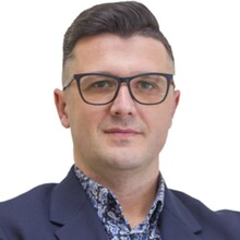 Румен Кръстев