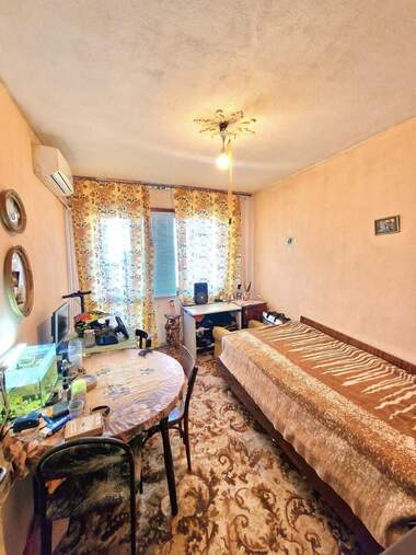 For sale - Apartment in Center,  Dobrich