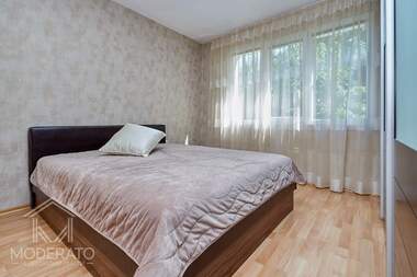 Vânzare - Apartament în Lazur,  Burgas