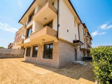 Vânzare - Apartament în Nesebăr,  Burgas