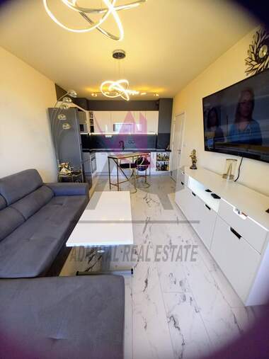 For sale - Apartment in Pobeda,  Varna