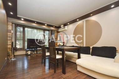 Vânzare - Apartament în Izgrev,  Burgas