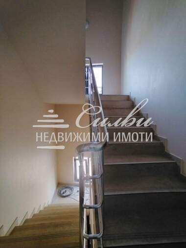 Продажба - Апартамент в Гривица,  Шумен