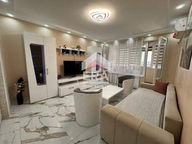 Satış - Apartman olarak Vazrajdane 2,  Varna