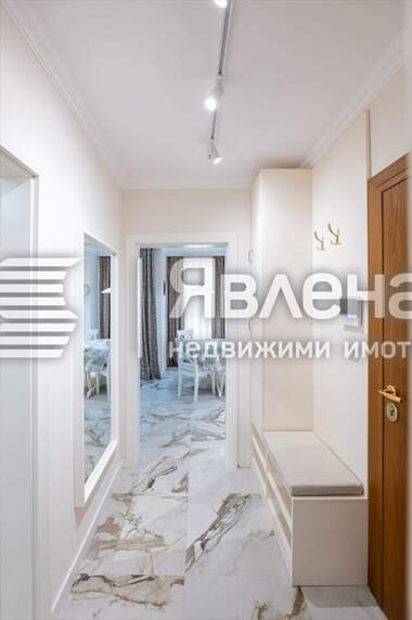 Miete - Wohnung in Zentar,  Burgas