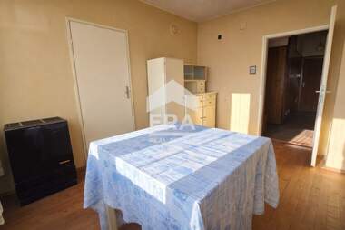 Verkauf - Wohnung in Polski Trambesch,  Weliko Tarnowo