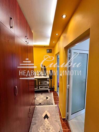 For sale - Apartment in Boian Balgaranov 1,  Shumen