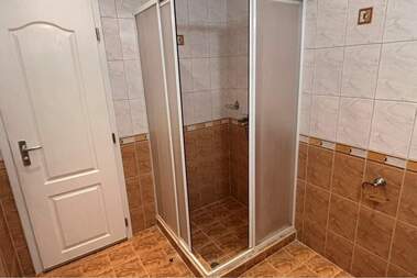Продажба - Апартамент в Златни Пясъци,  Варна