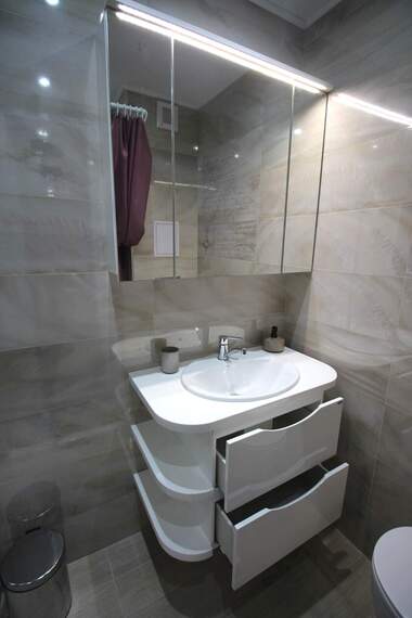 Miete - Wohnung in Bratia Miladinowi,  Burgas