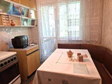 Продажба - Апартамент в Широк Център,  Плевен