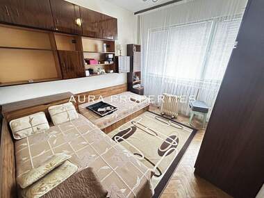 For sale - Apartment in Center,  Razgrad