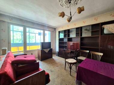 Vânzare - Apartament în Rodina 2,  Ruse