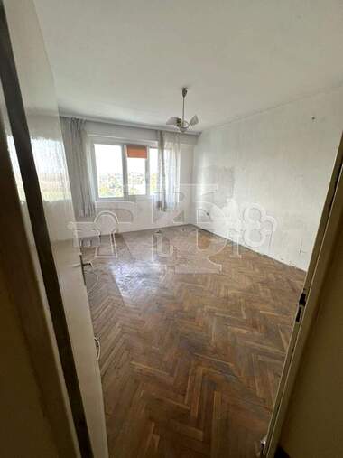For sale - Apartment in Center,  Dobrich
