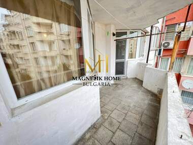 For rent - Apartment in Vazrajdane,  Burgas