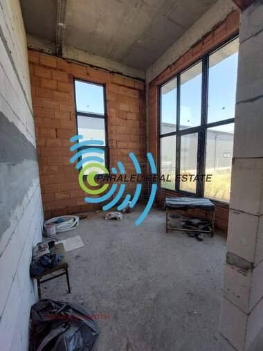 For sale - Repair shop in Industrialna zona-Iug,  Plovdiv