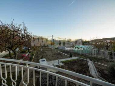 For sale - House in Vinica,  Varna