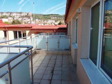 For rent - Apartment in Centеr,  Veliko Tarnovo