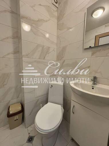 Închiriere - Apartament în Dobrudjanski,  Șumen