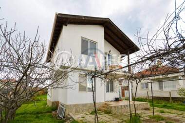 Satış - Ev olarak Laka,  Burgas