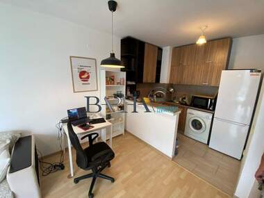 Miete - Wohnung in HEI,  Warna