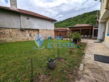 Vânzare - Casă în Voîneja,  Veliko Tărnovo