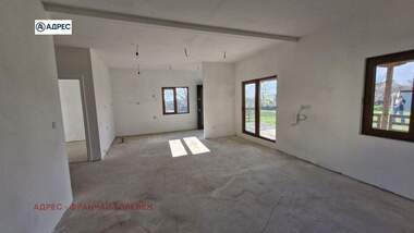 Satış - Ev olarak Pelişat,  Pleven
