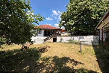 Продажба - Къща в Каменово,  Разград