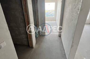 Продажба - Апартамент в Изгрев,  Бургас