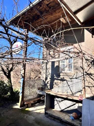 For sale - House in Zlatarica,  Blagoevgrad