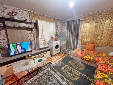 Verkauf - Etage von Haus in Nowi Pazar,  Schumen