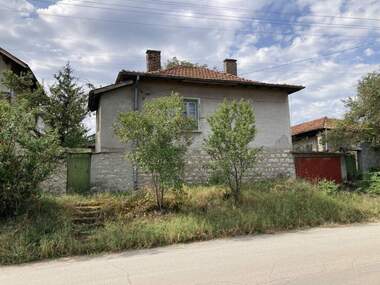 For sale - House in Opicvet,  Sofia Oblast