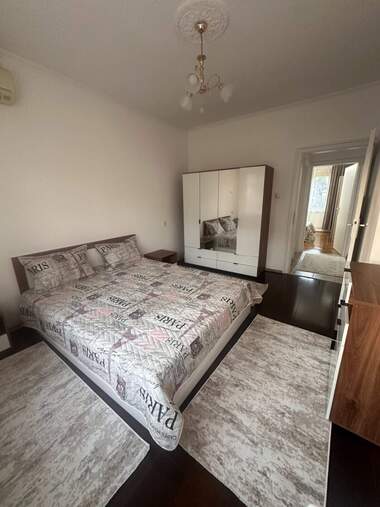 Închiriere - Apartament în Center,  Plovdiv