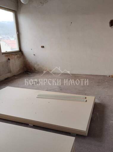 Продажа - Квартира в Дебелец,  Велико Търново