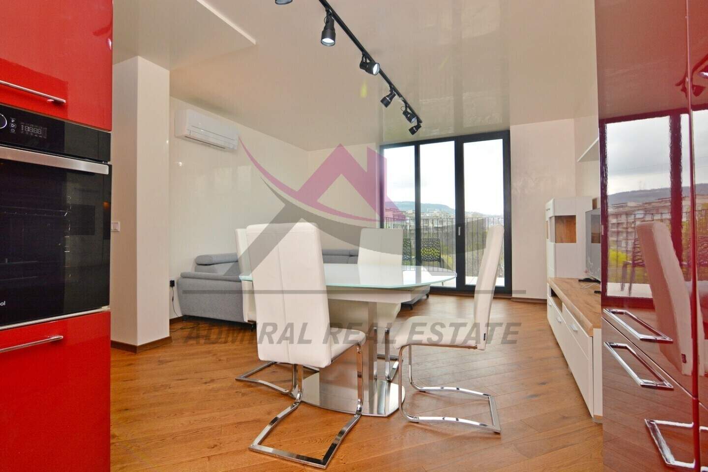 Cu trei camere Apartament în Ceaîka, Varna – fotografia 4