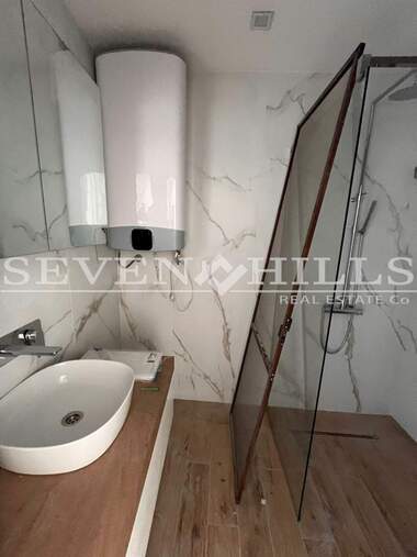 Vânzare - Apartament în Mladejki hălm,  Plovdiv