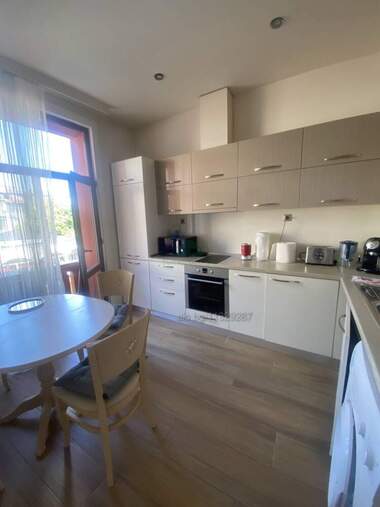 Verkauf - Wohnung in Zentar,  Sliwen