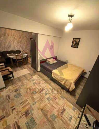 Kira - Apartman olarak Vazrajdane 4,  Varna