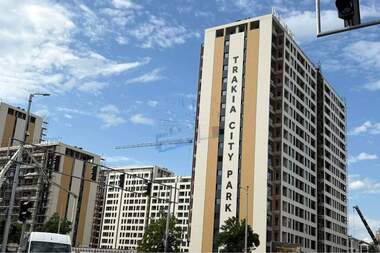 Продажба - Апартамент в Тракия,  Пловдив