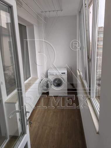 Închiriere - Apartament în Proslav,  Plovdiv