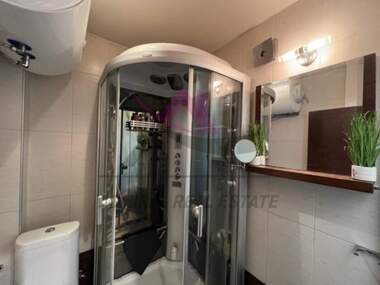For rent - Apartment in Sportna zala,  Varna