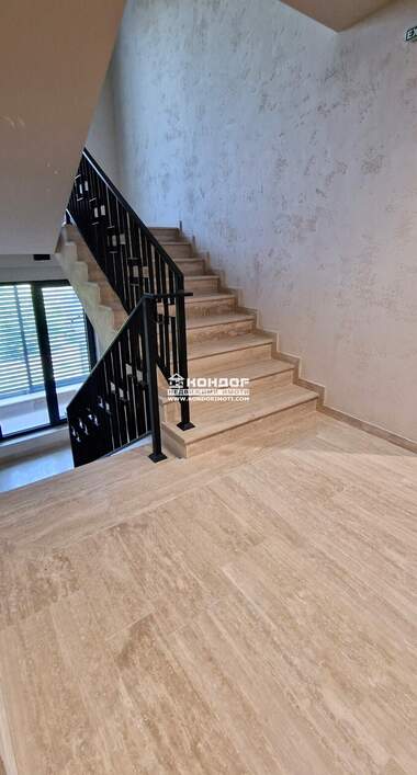 Vânzare - Apartament în Hristo Smirnenski,  Plovdiv