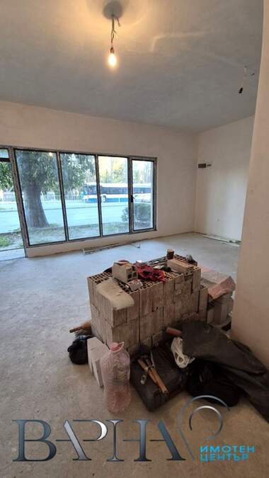 Аренда - Магазин/Офис/Салон красоты в Аспарухово,  Варна