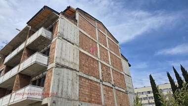 Продажба - Апартамент в Три чучура-север,  Стара Загора