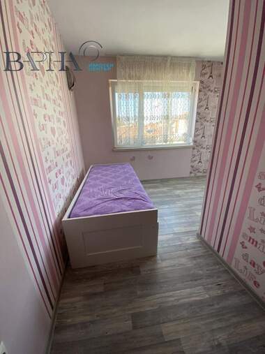 Închiriere - Apartament în Provadia,  Varna